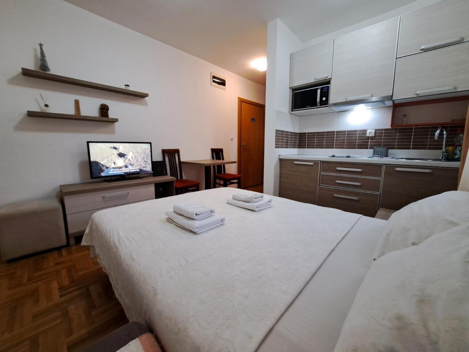 Apartment Zlatiborski Konaci K17 I K19